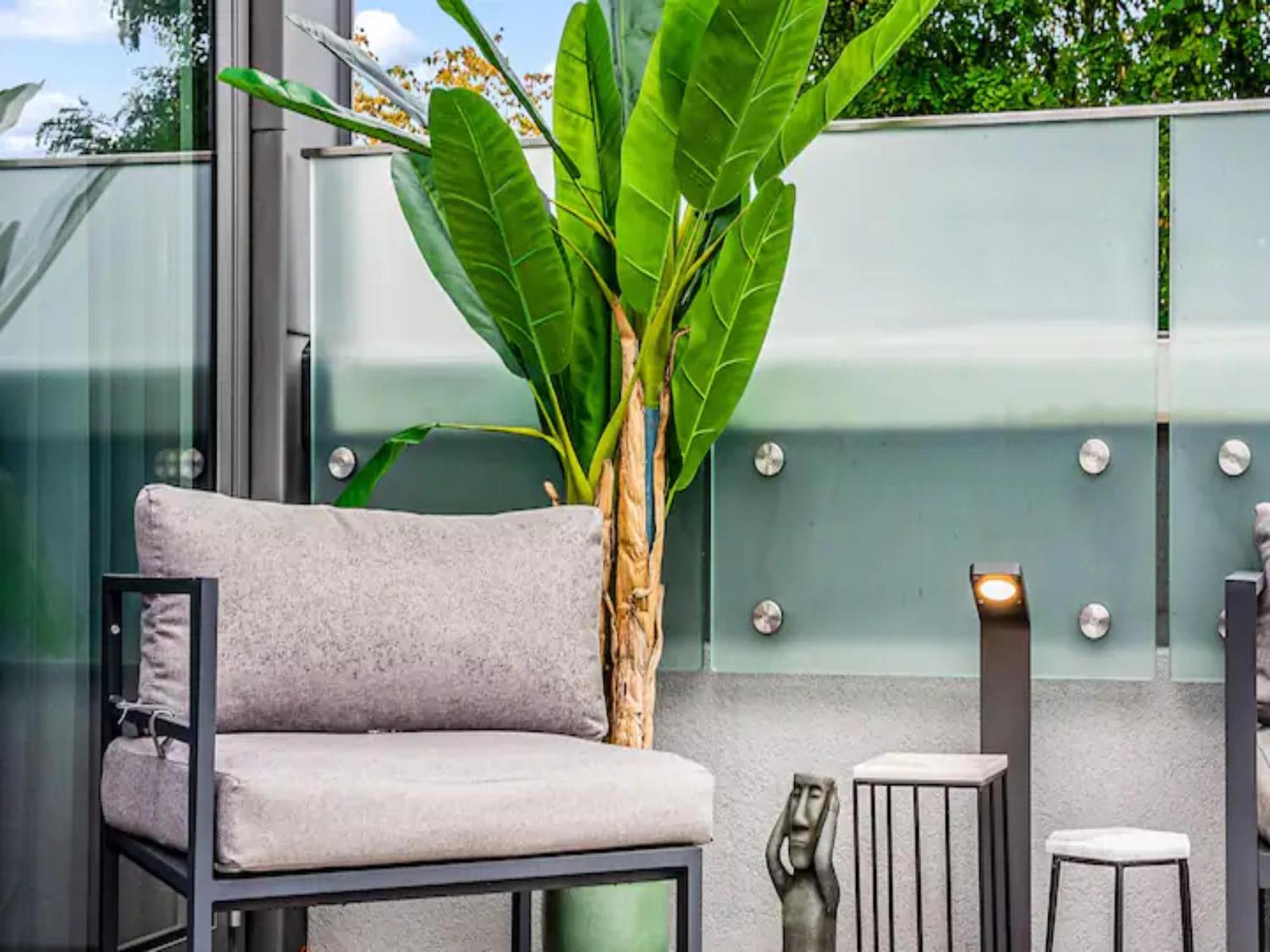 Ferienwohnung Pass The Keys Penthouse Oasis In Trendy Fulham London Exterior foto