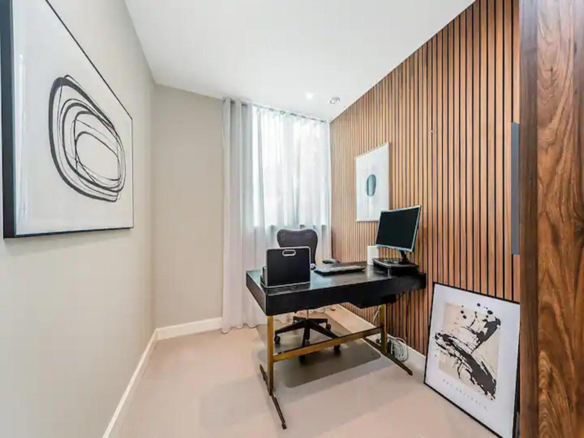 Ferienwohnung Pass The Keys Penthouse Oasis In Trendy Fulham London Exterior foto